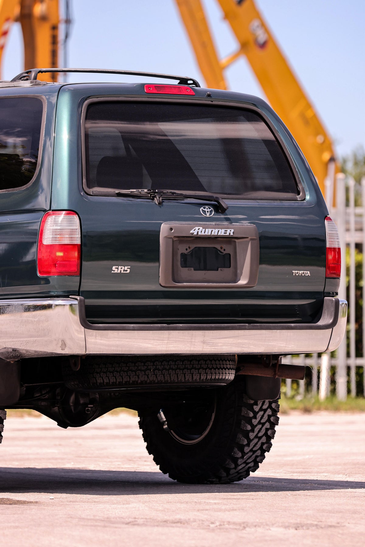 1996 TOYOTA 4RUNNER SR5