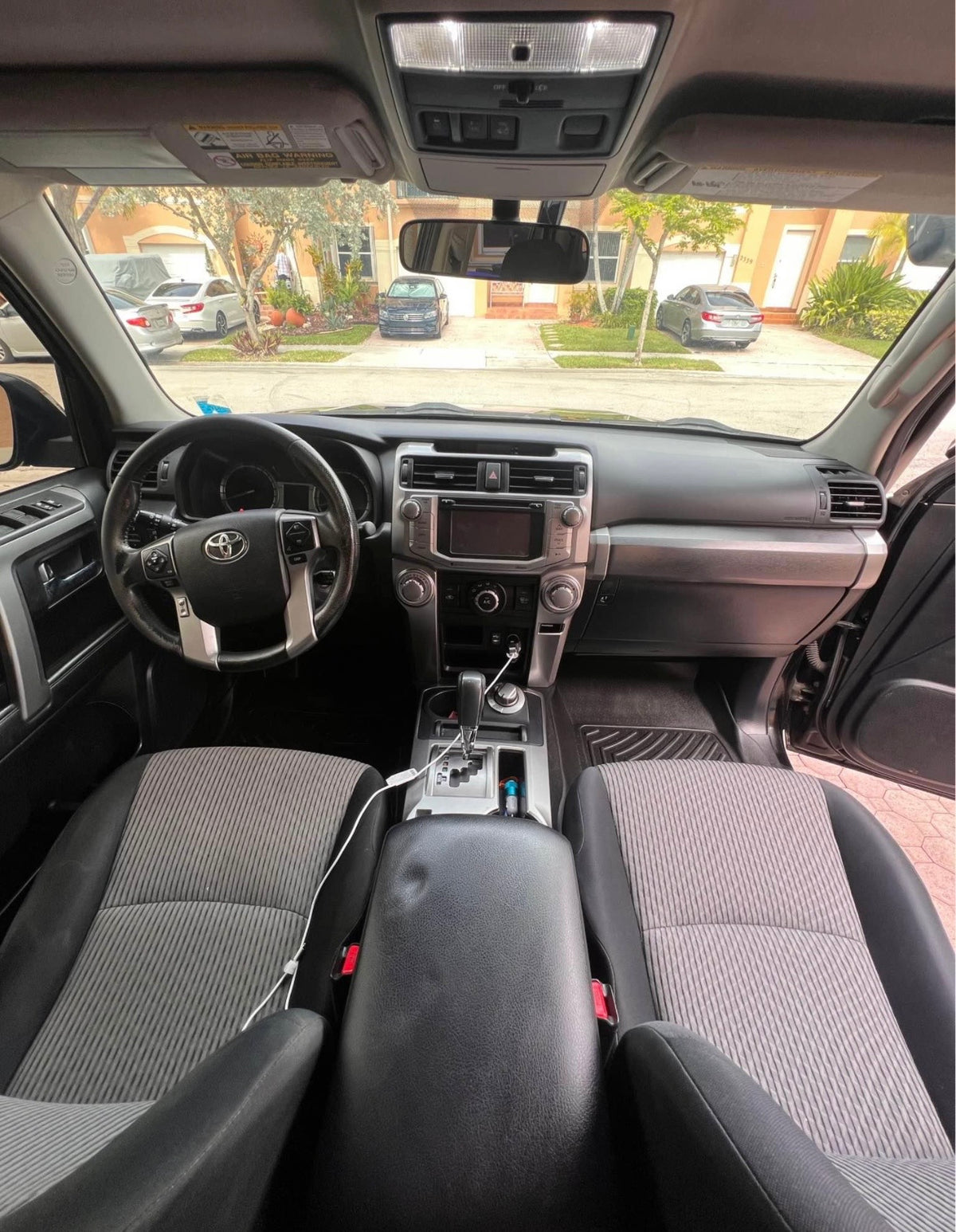 2014 TOYOTA 4RUNNER SR5
