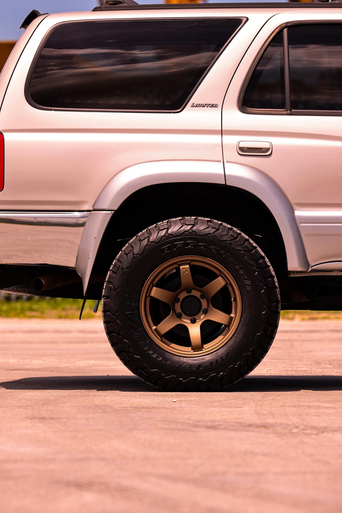 1997 TOYOTA 4RUNNER LIMITED