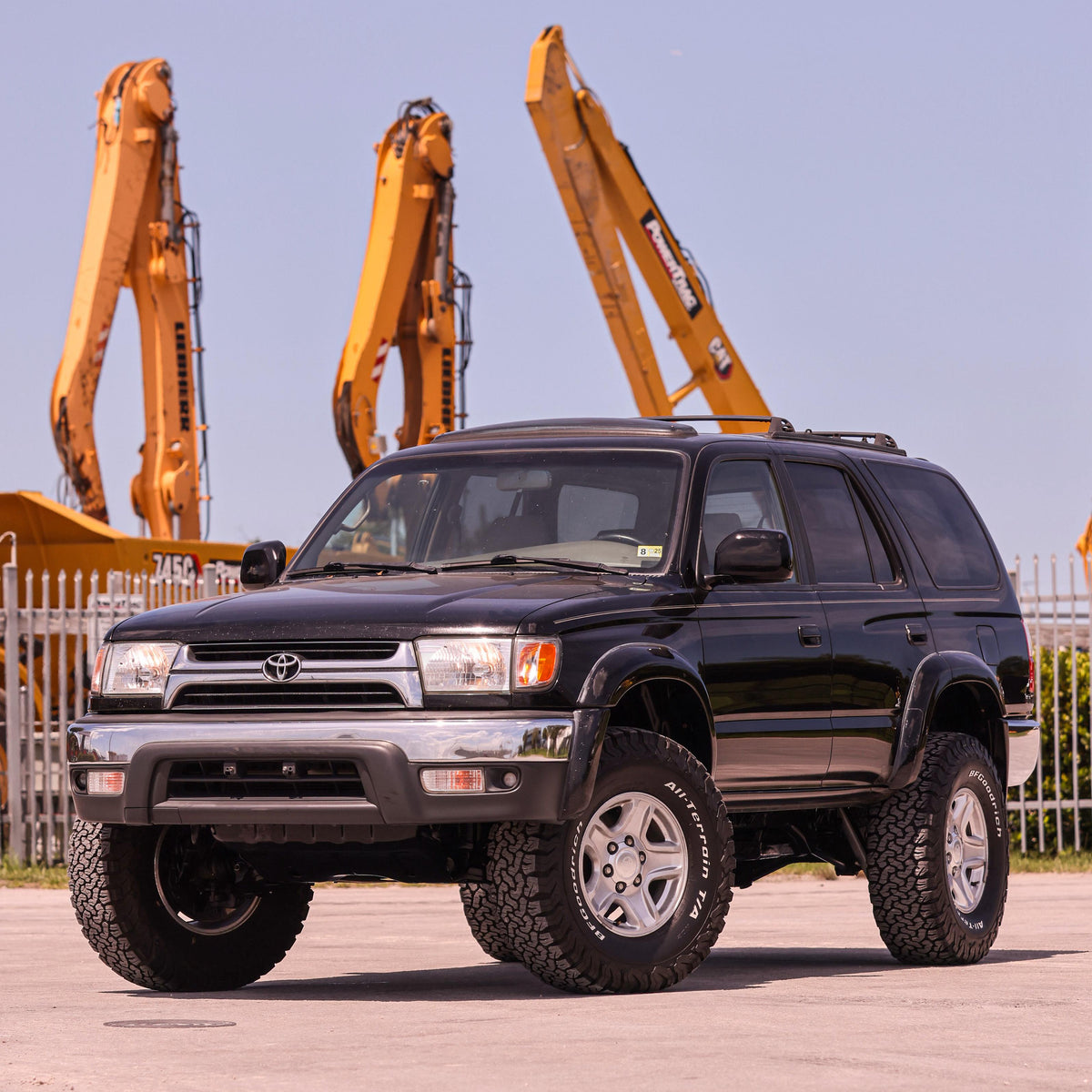 2002 TOYOTA 4RUNNER LIMITED
