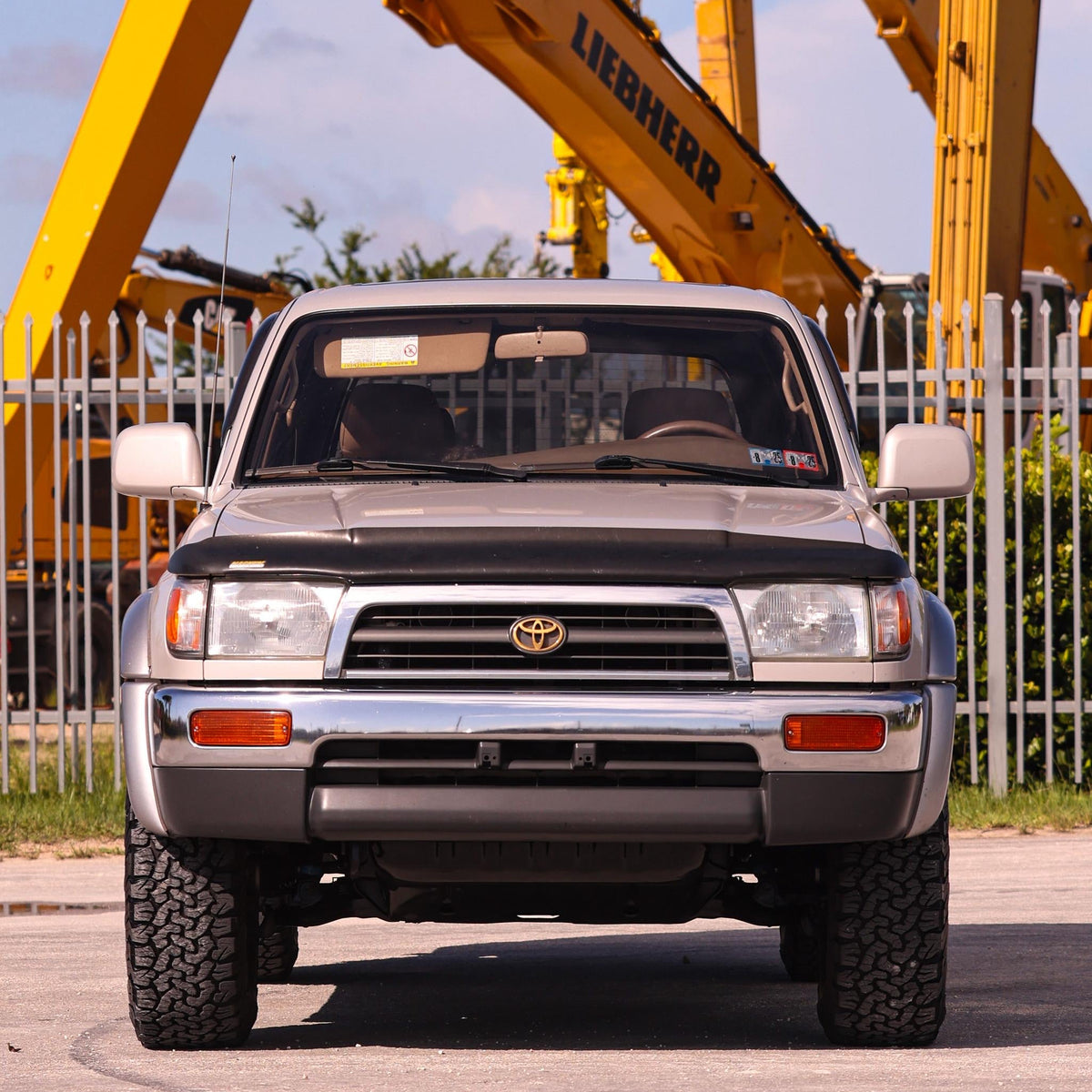 1998 TOYOTA 4RUNNER LIMITED