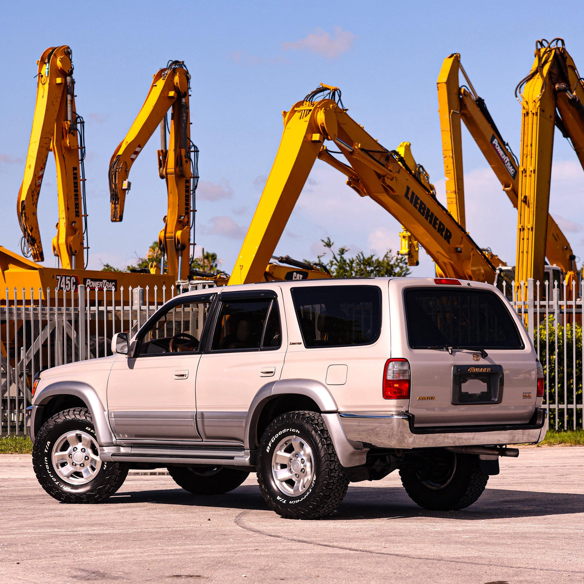 1998 TOYOTA 4RUNNER LIMITED
