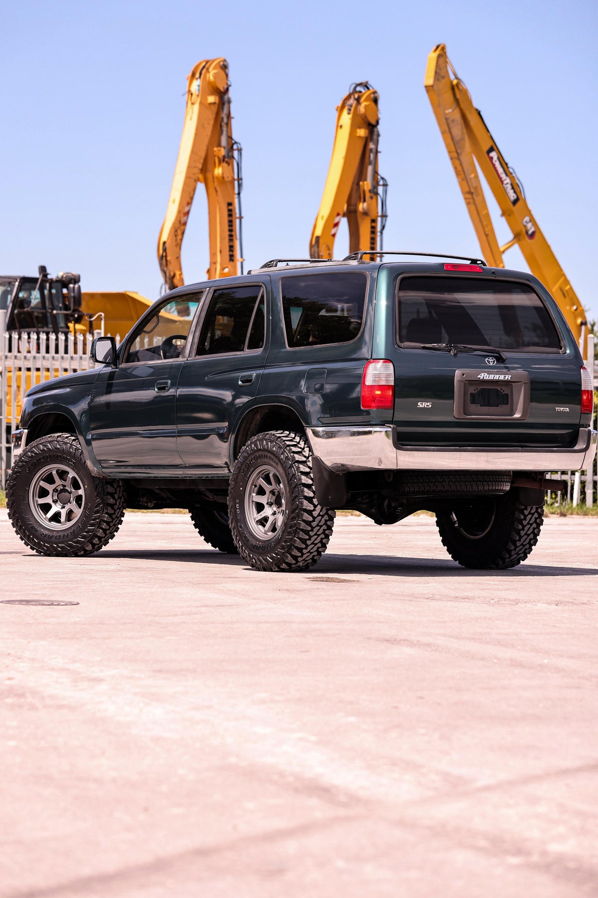 1996 TOYOTA 4RUNNER SR5