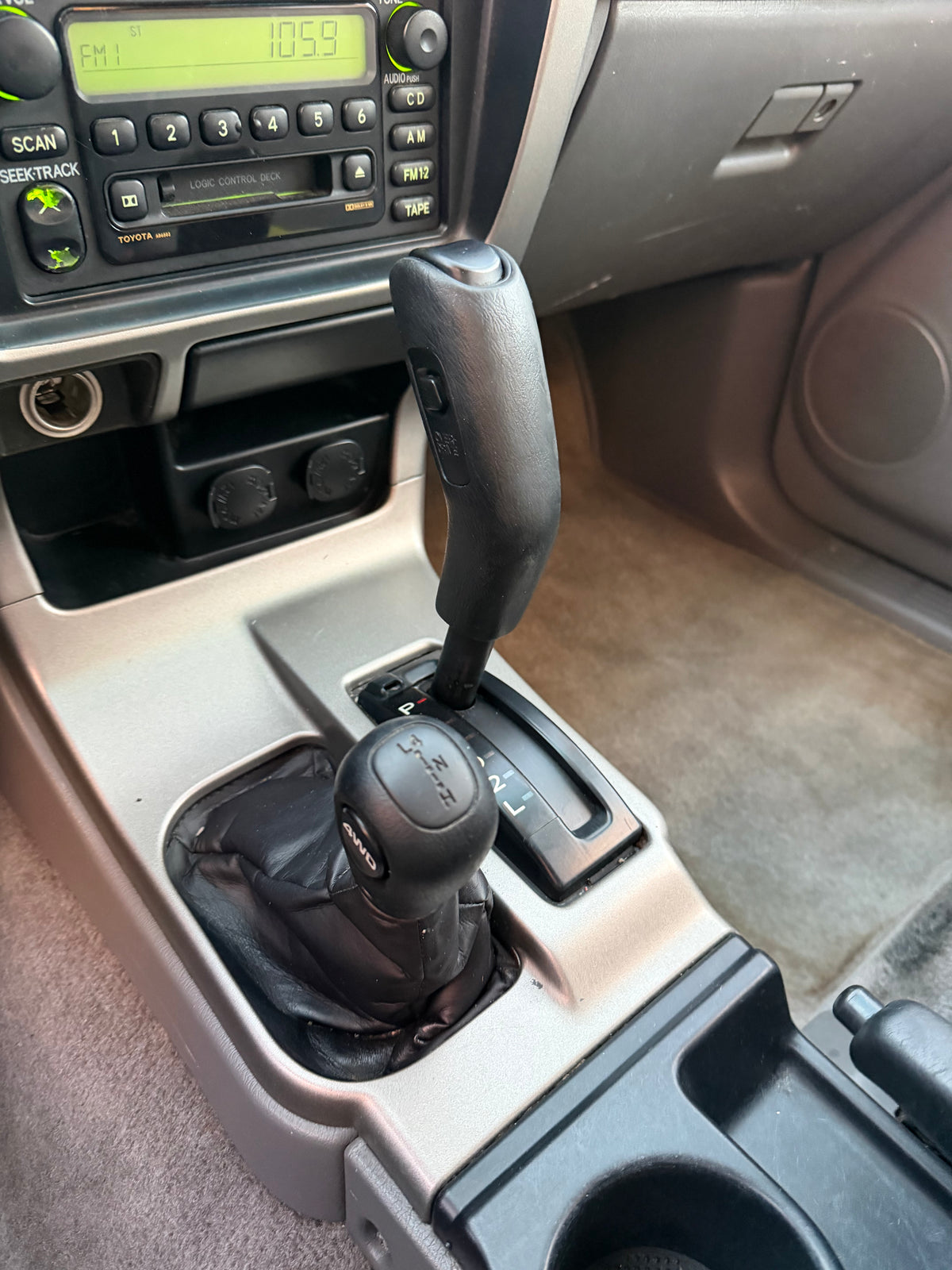 2002 TOYOTA 4RUNNER SPORT EDITION