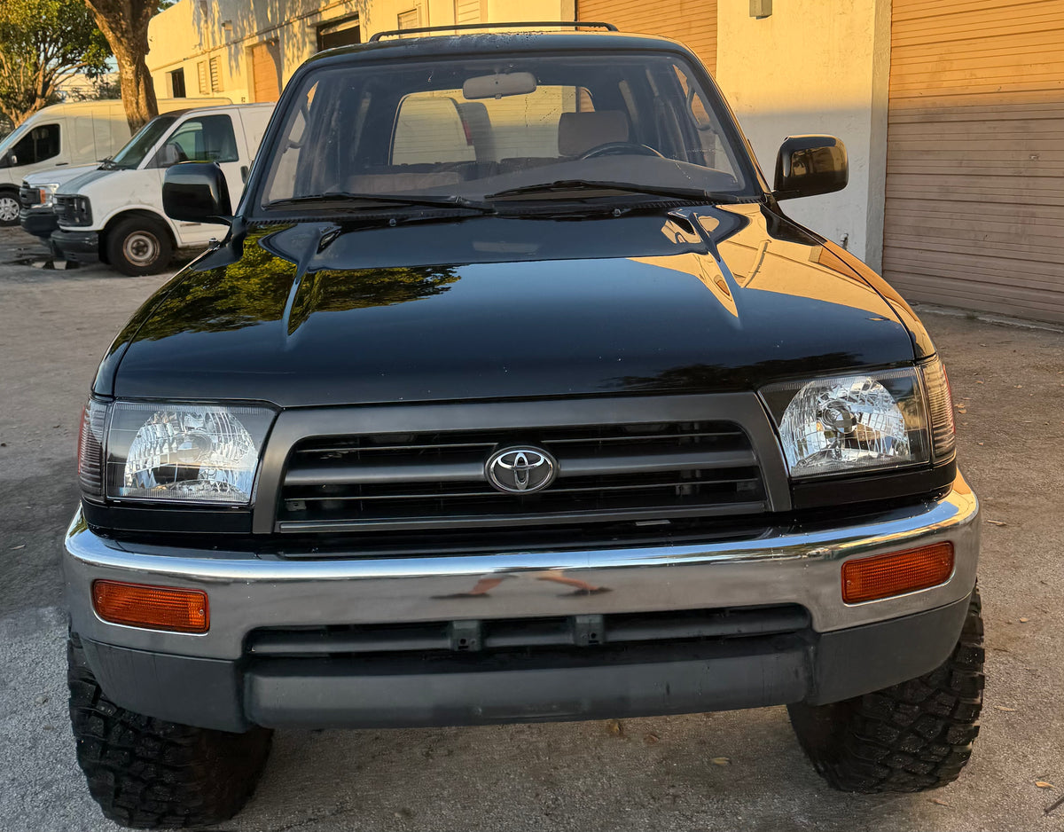 1997 TOYOTA 4RUNNER SR5 4WD