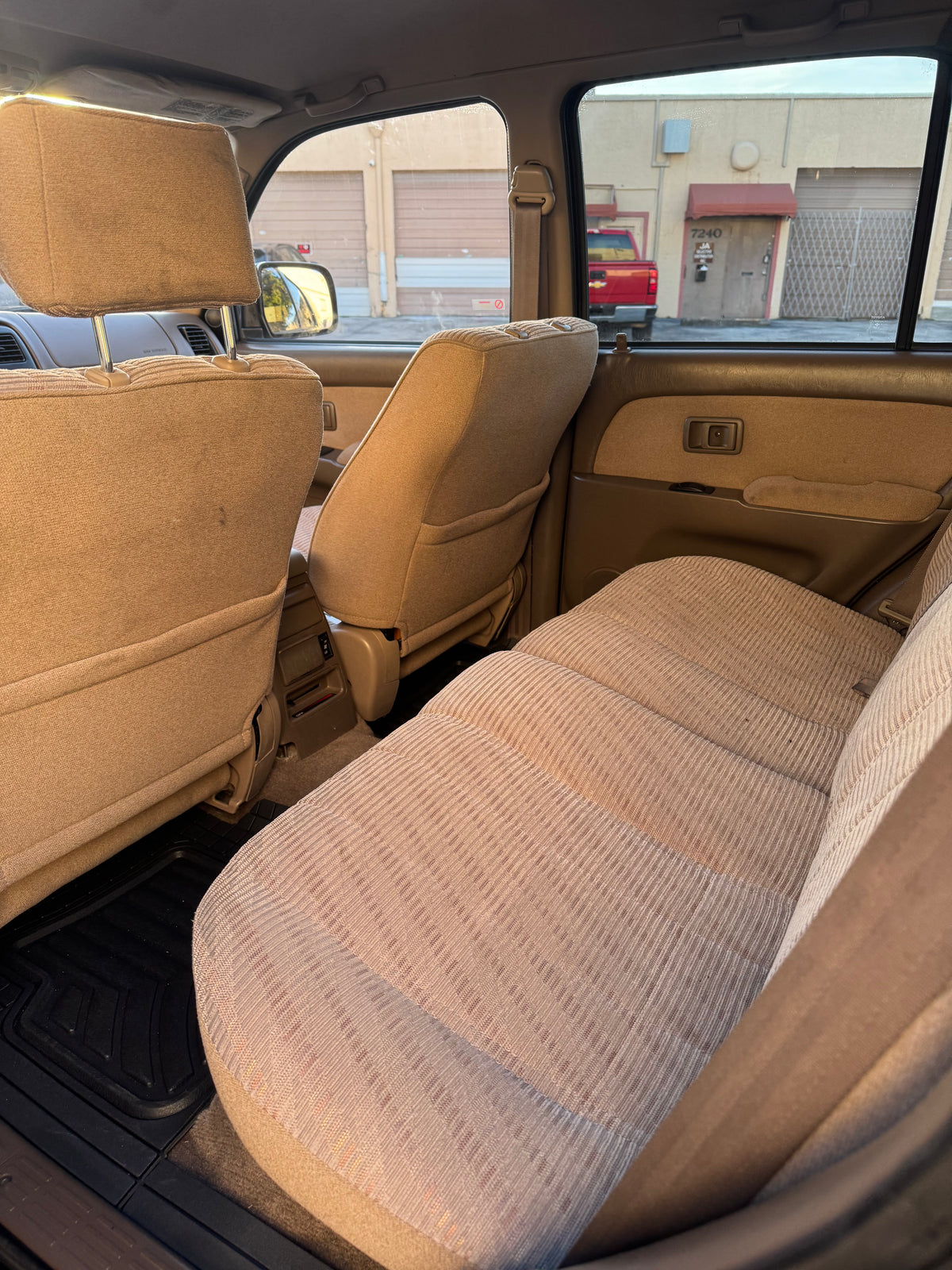 1997 TOYOTA 4RUNNER SR5 4WD