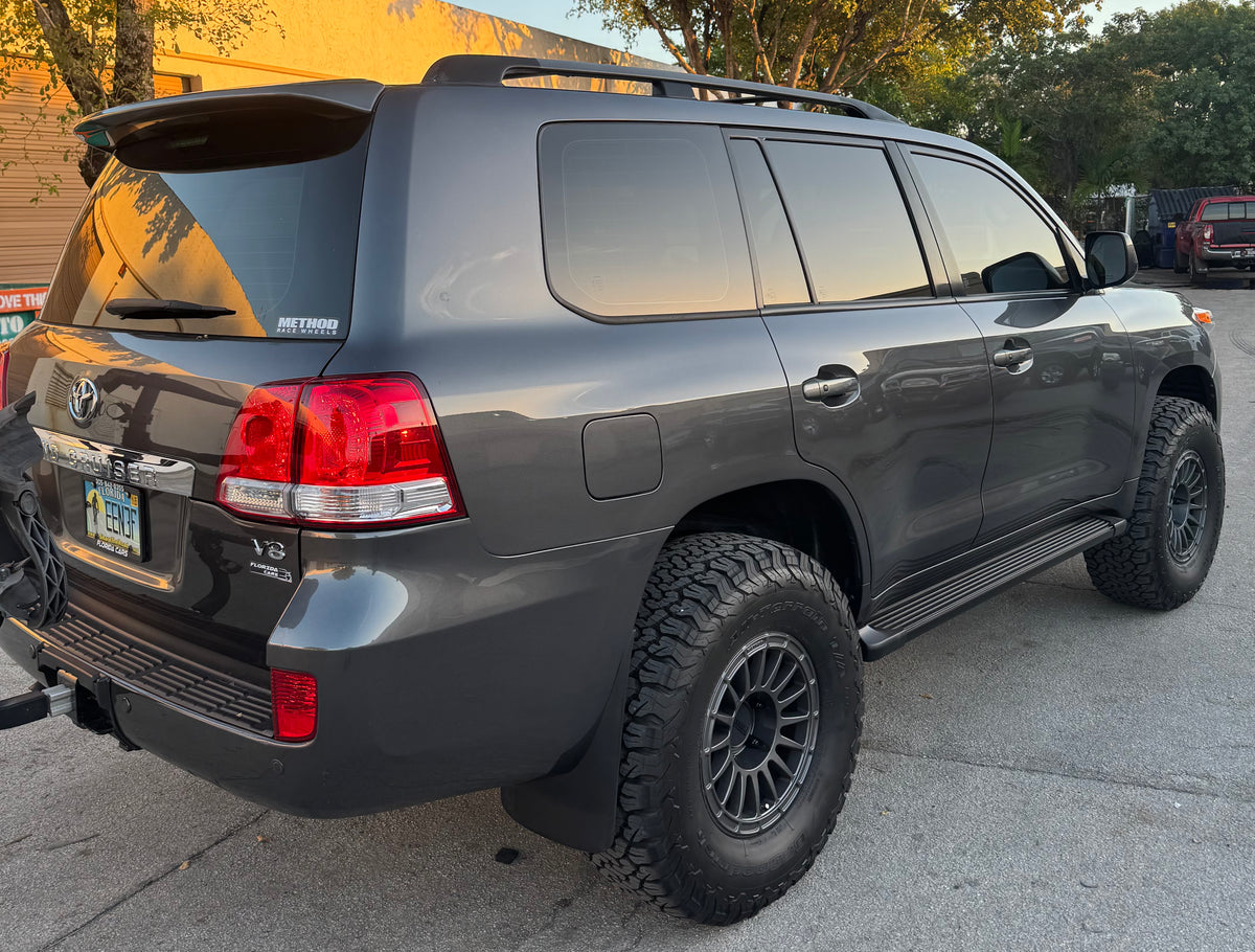 2008 TOYOTA LANDCRUISER